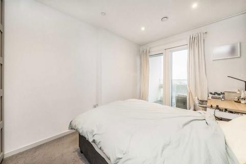 2 bedroom flat for sale, York Way, London N7
