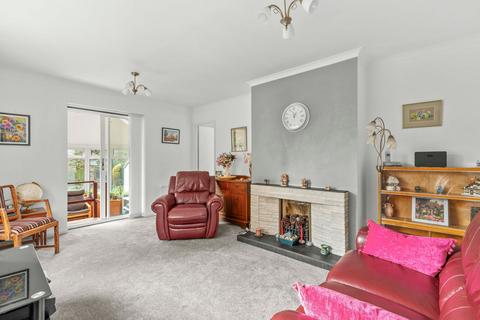 4 bedroom detached bungalow for sale, Friars Gardens, High Wycombe HP14