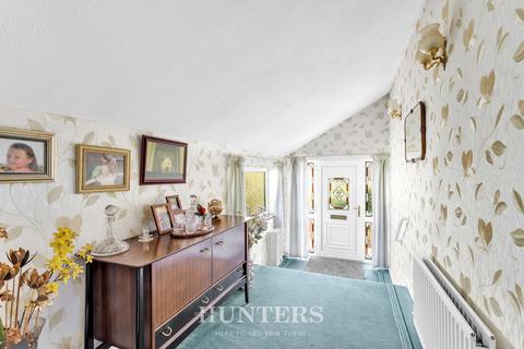 3 bedroom detached bungalow for sale, Manchester New Road, Alkrington, Manchester, M24