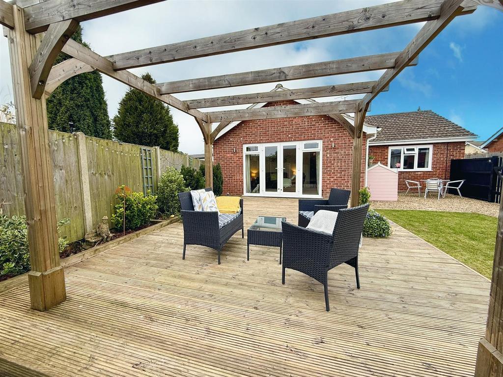 Garden deck