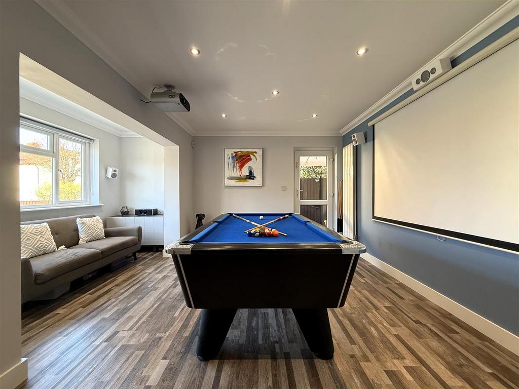 Games Room 1.jpeg