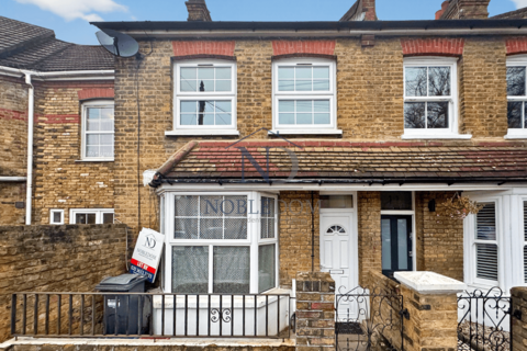 undefined, Clifton Road, Isleworth, TW7