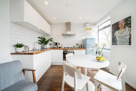 1 bedroom flat for sale, King Edward's Road, London E9