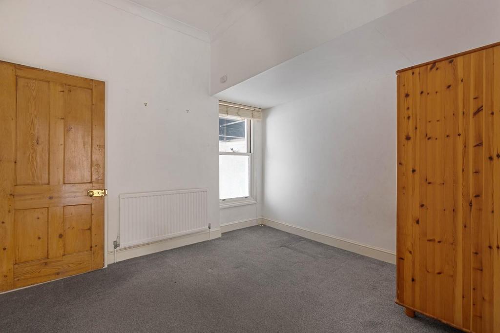 15a Queensthorpe Road, SE26 - 3.jpg