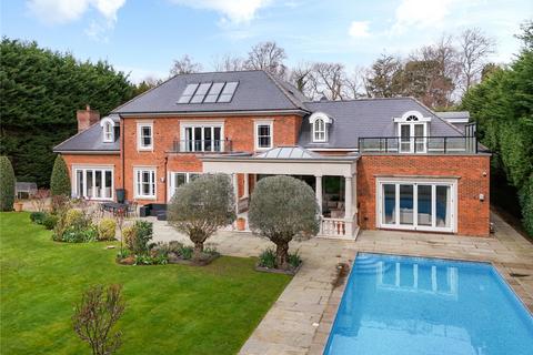 undefined, Chargate Close, Burwood Park, KT12