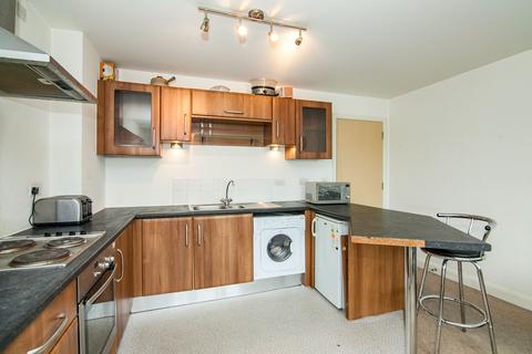 2 bedroom flat to rent, Denmark Road, Manchester, M15