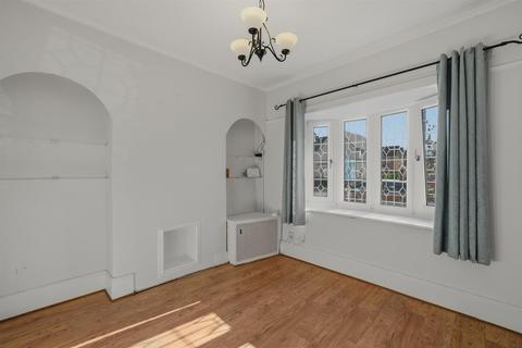 2 bedroom terraced house for sale, Llantarnam Road, Cwmbran NP44