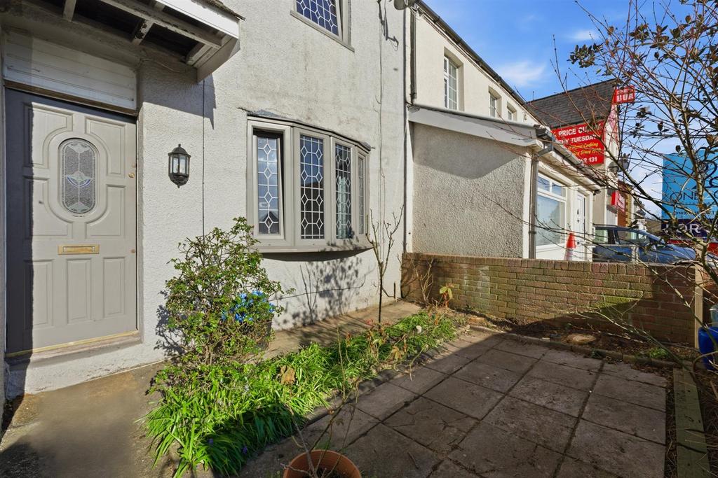 307 Llantarnam Road-2.jpg