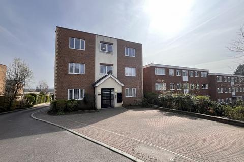 Green Lane, Chessington, Surrey. KT9 2DS