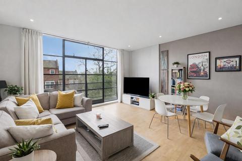 2 bedroom flat for sale, Chiswick Green Studios, London, W4