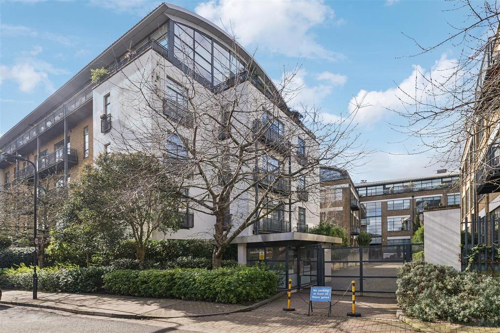 FOR SALE - Chiswick Green Studios, W4