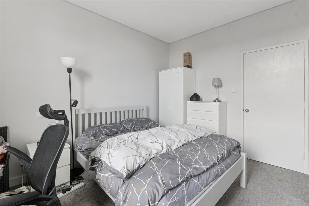 FOR SALE - Chiswick Green Studios, W4