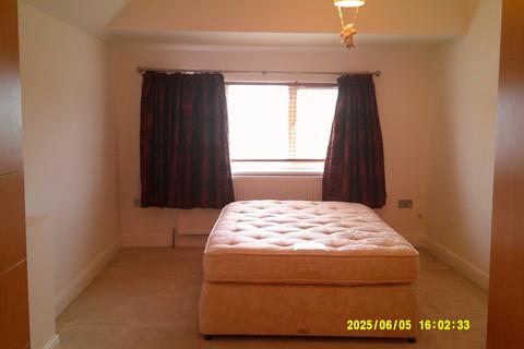 undefined, Avon Road, Greenford