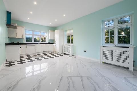 undefined, Culverden Down, Tunbridge Wells