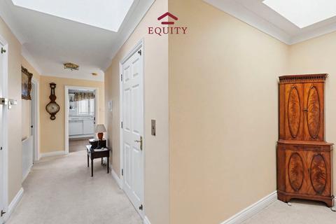 undefined, Culloden Road, Enfield, EN2
