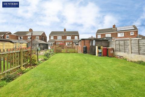 3 bedroom semi-detached house for sale, Stockshill Road, Scunthorpe