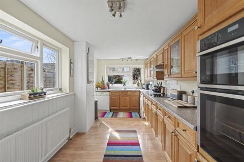 3 bedroom terraced house for sale, Gordon Road, Enfield