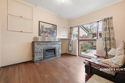 undefined, Harwood Avenue, Hornchurch, RM11
