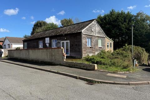 Mixed use for sale, 1 Dobbins Arch Kingskerswell TQ12 5DJ