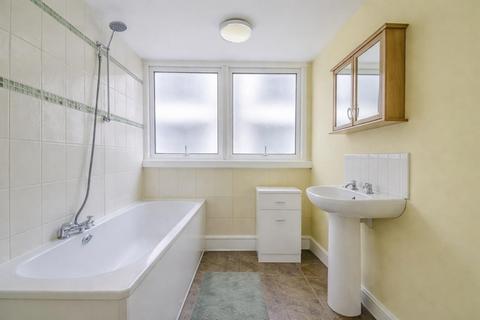 1 bedroom apartment to rent, Clipstone Street, London W1W