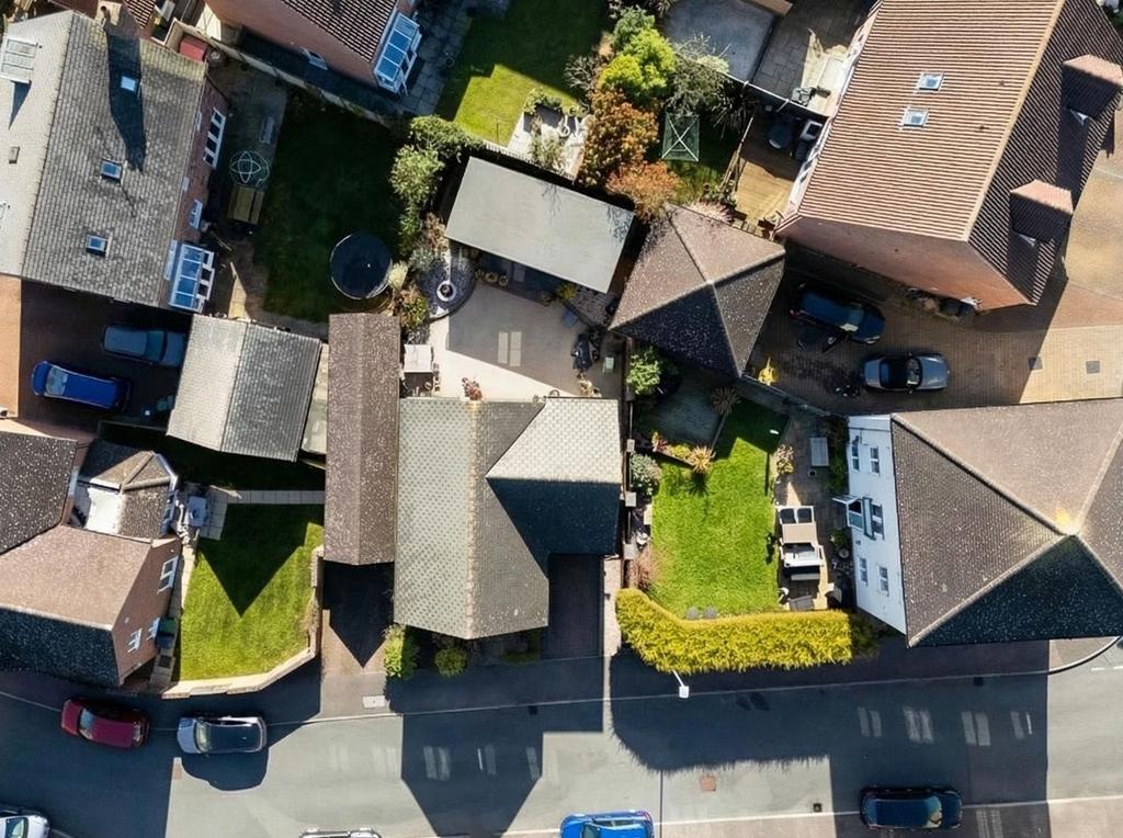 Drone of Plot