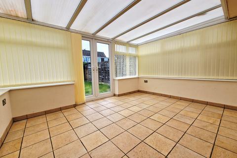 3 bedroom semi-detached house to rent, Ashfield, Preston PR2