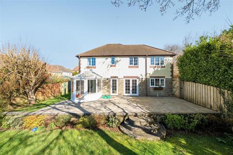 4 bedroom detached house for sale, Howards Way, Ivybridge PL21