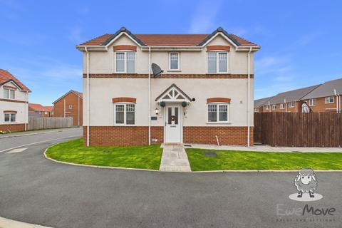 3 bedroom detached house for sale, Oakmere Road, St. Helens, Lancashire, WA9