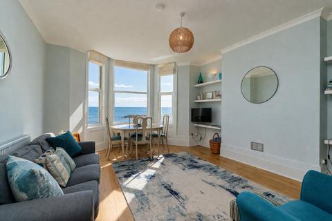 2 bedroom flat for sale, Sea View Terrace, Margate, CT9