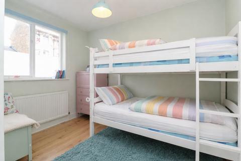 2 bedroom flat for sale, Sea View Terrace, Margate, CT9