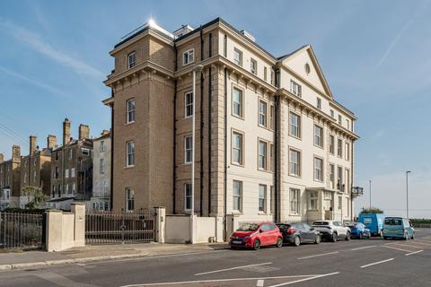 1 bedroom flat for sale, Heene Terrace, Worthing, West Sussex, BN11