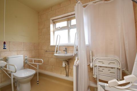 3 bedroom semi-detached house for sale, Southlands Road, Bromley