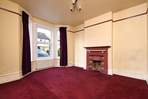 3 bedroom semi-detached house for sale, Southlands Road, Bromley