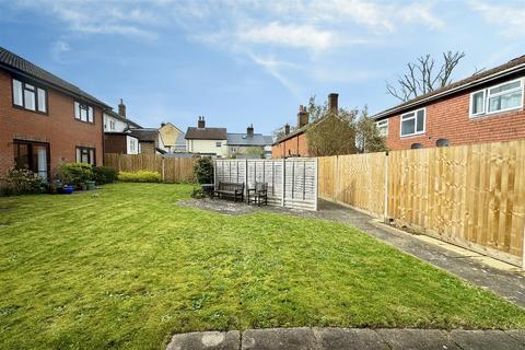 undefined, Farncombe