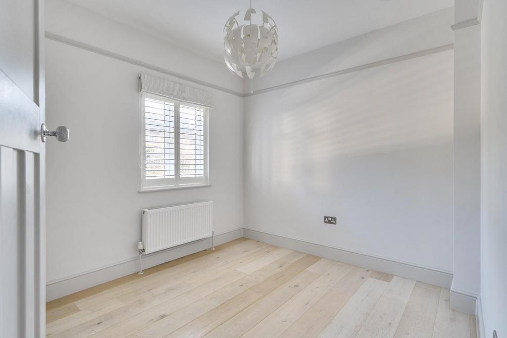 Bedroom Three.jpg