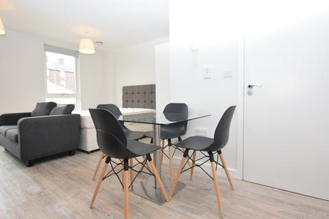 Studio to rent, Acorn Street, Sheffield, S3
