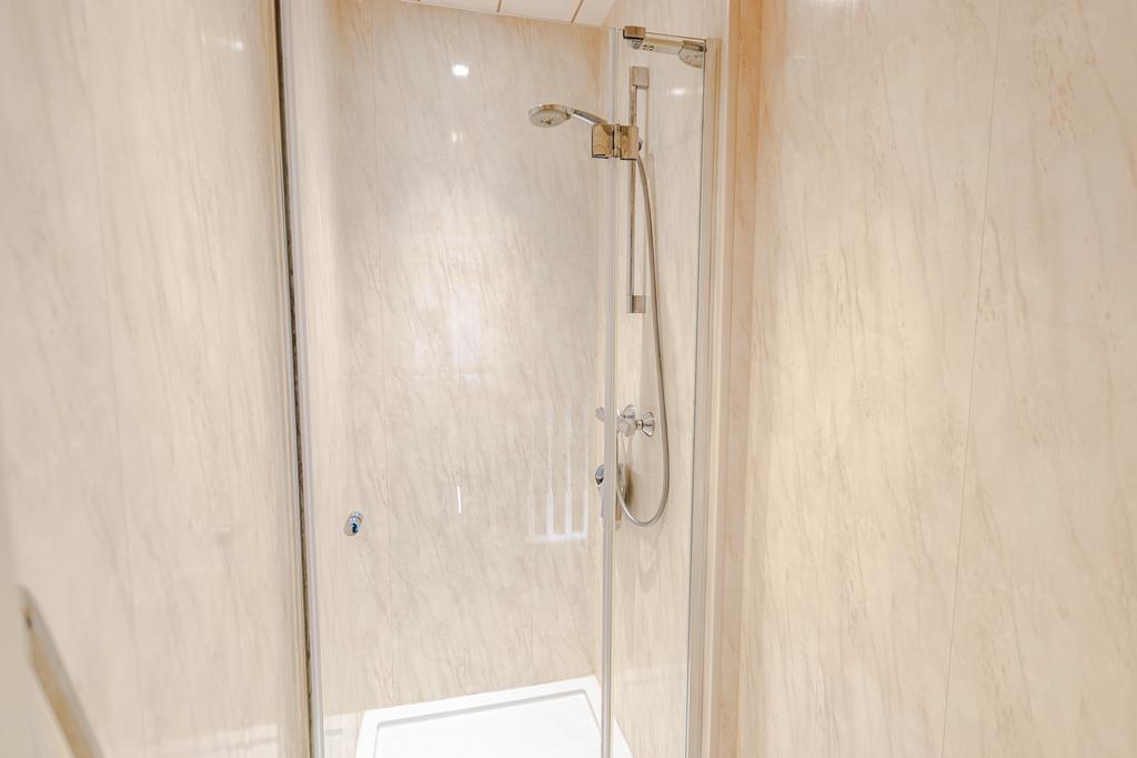 Showerroom