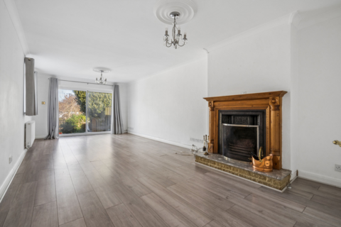 3 bedroom semi-detached house for sale, Hillcroft Crescent, Watford WD19