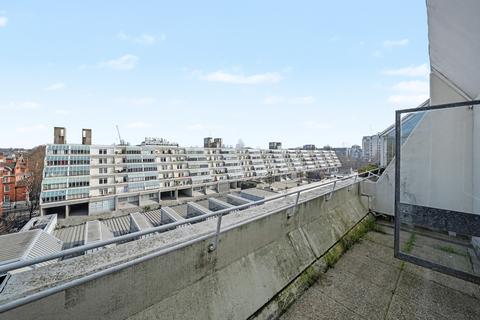 undefined, Brunswick Centre,  Bloomsbury, WC1N
