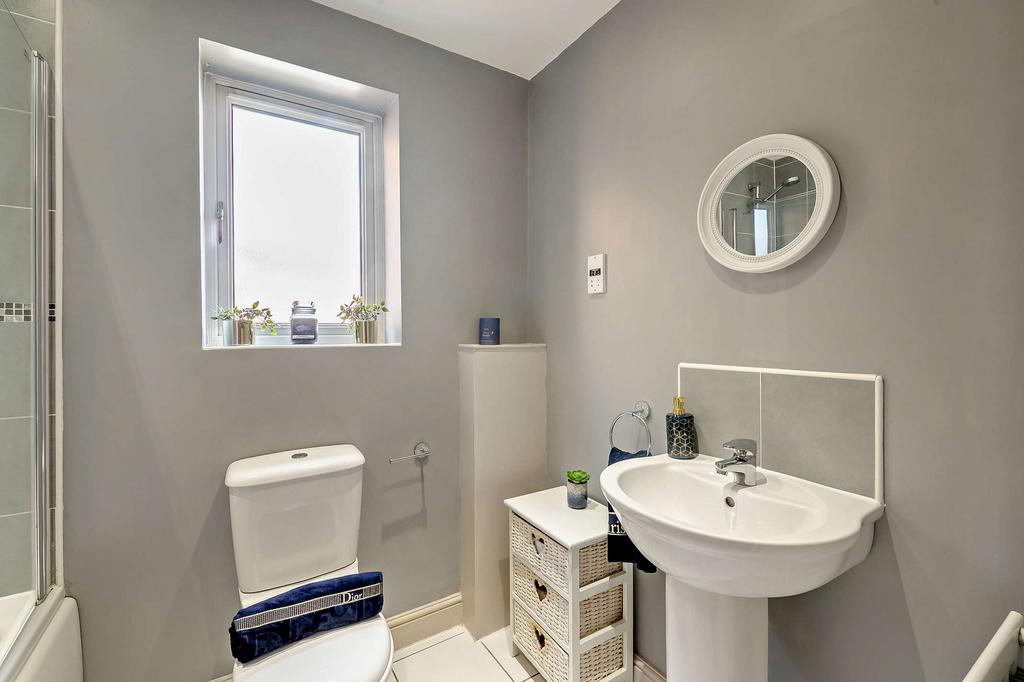 Main Bathroom