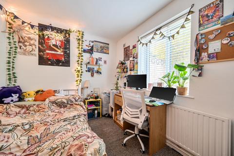 5 bedroom semi-detached house to rent, The Avenue, East Sussex BN2