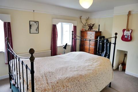 undefined, Priestley Grove, Calne