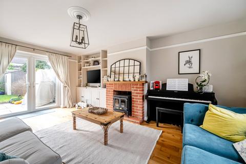 3 bedroom semi-detached house for sale, Arthur Road, Farnham, GU9