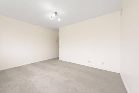 1 bedroom flat for sale, Etchingham Park Road, North Finchley, London, N3