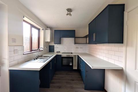 2 bedroom end of terrace house to rent, Mallard Drive, Caistor LN7