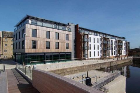 undefined, Hebble Wharf, Navigation Walk, Wakefield, UK, WF1
