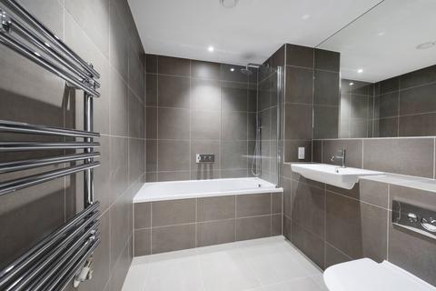 2 bedroom flat to rent, Guildford House, Tollgate Gardens, NW6