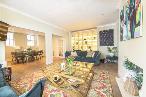 3 bedroom apartment for sale, Altenburg Gardens, London, SW11