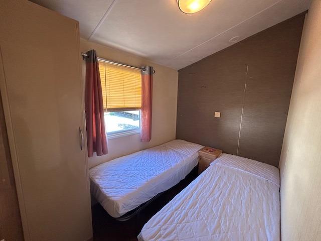 Willerby New Hampton Twin Bedroom At Six Arches Co
