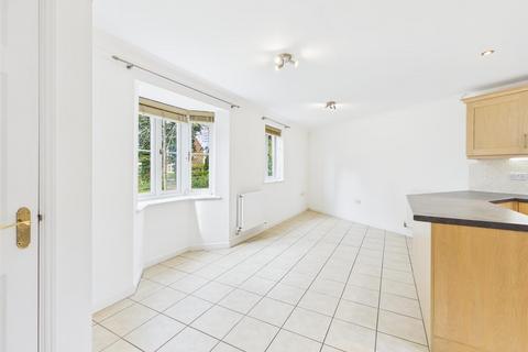 3 bedroom house to rent, Orwell Close, Stratford-Upon-Avon